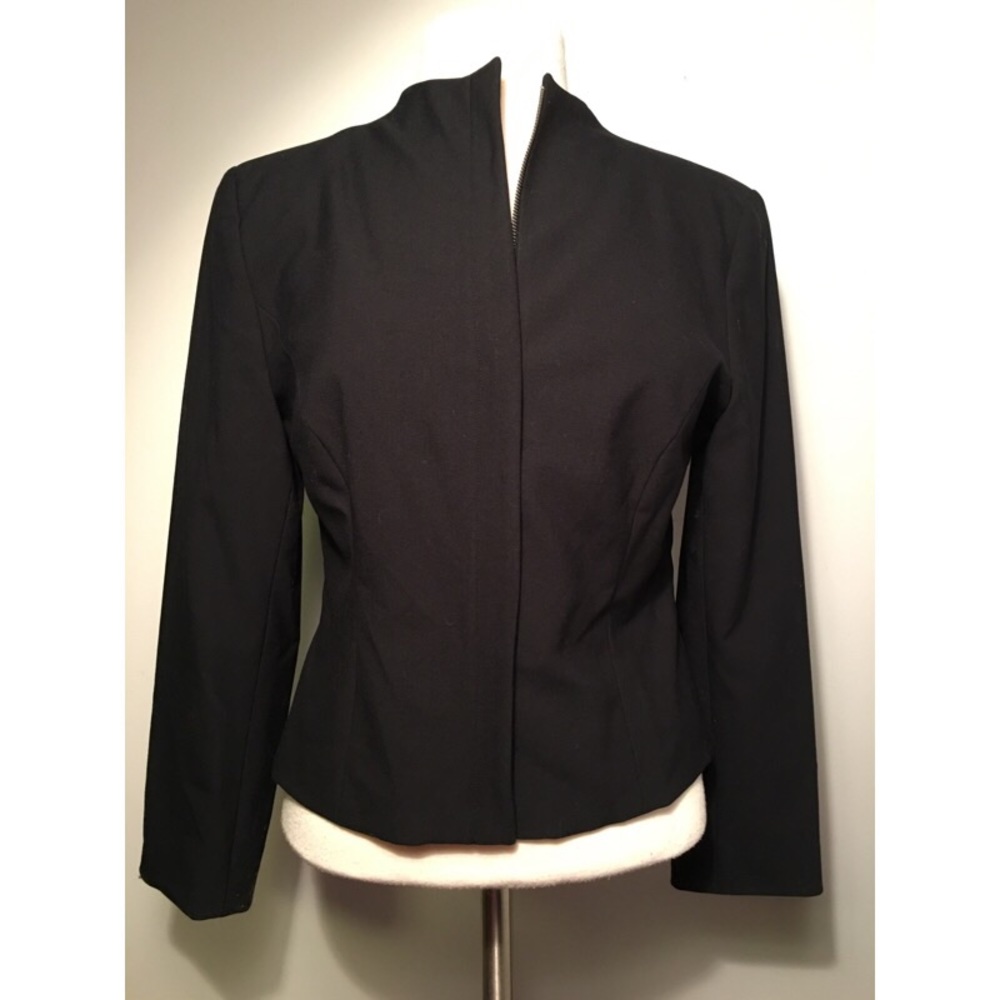 Finity Studio Collarless Full Front Zip Cropped - image 1